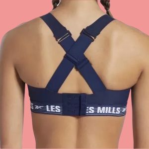 NWOT Reebok Les Mills Cropped Sports Padded Bra Navy Blue Orange Athletic…